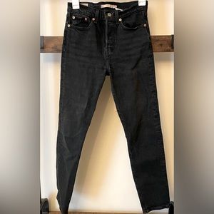 Levi’s women’s wedgie jeans